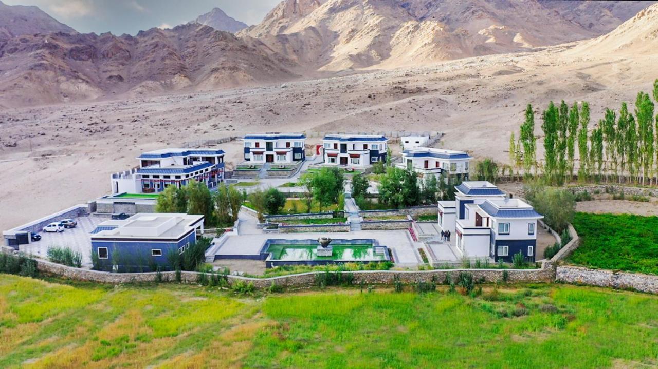 Angkasa Ladakh Resort Leh Kültér fotó